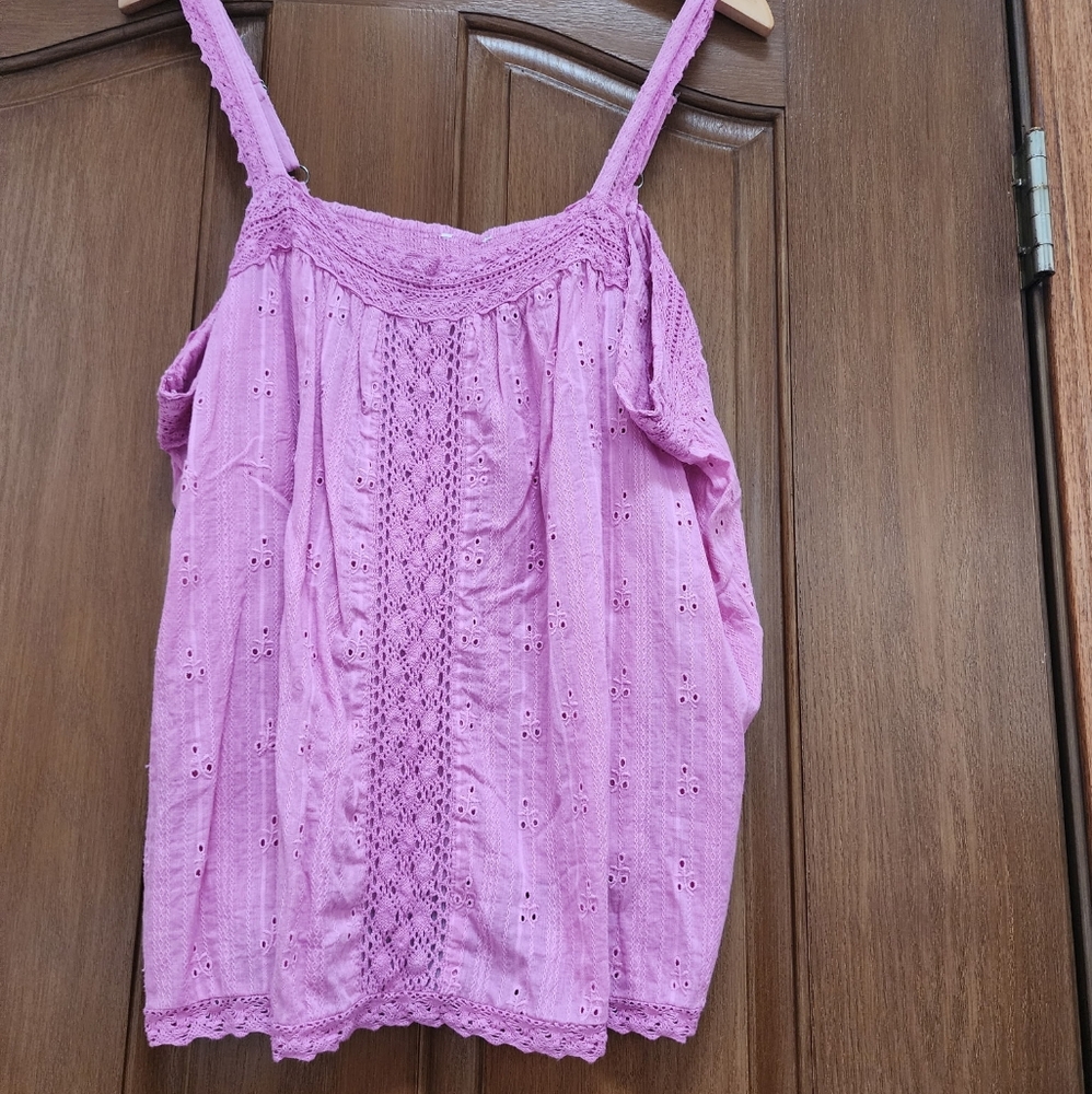 Pink Lace Trim Women’s Top Sz XL